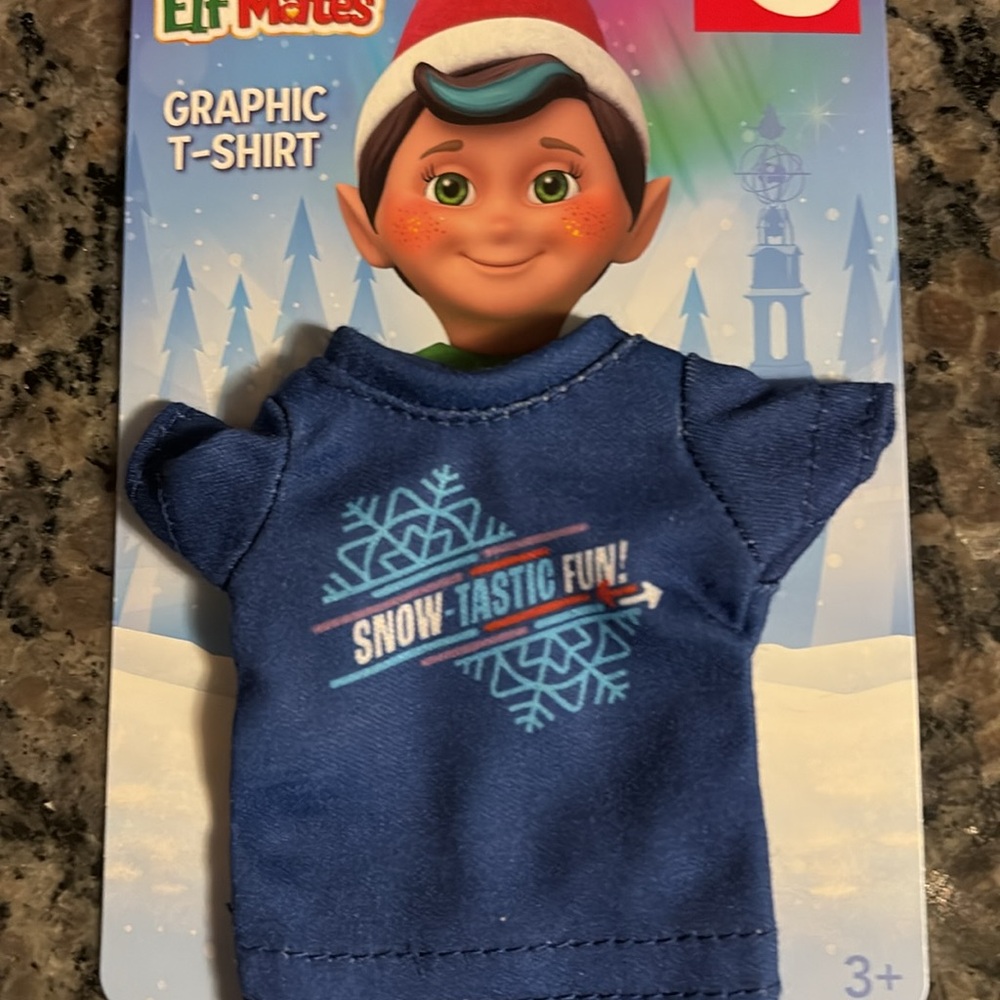 Elf Mates (elf on the shelf) graphic T-shirt, blue snow tastic fun new